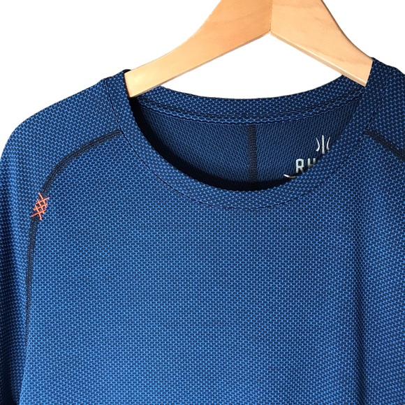 RHONE Workout Tee Short Sleeve Blue Black Pattern T-Shirt Men’s XL - Picture 3 of 11